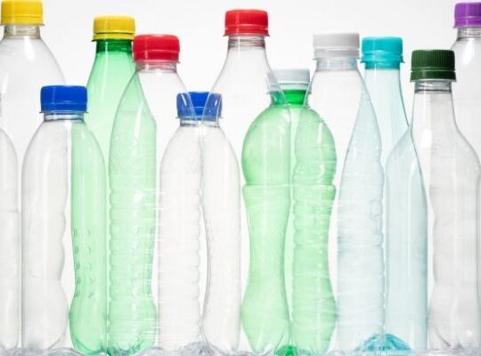 Recyclable packaging representing simplified sustainability messaging for 2026.